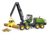 02135 BRUDER John Deere 1270G fakitermelő gép farönkkel - Bruder 2135