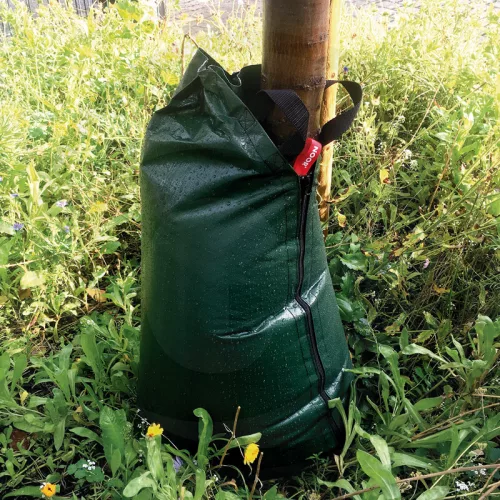 26071567 GRANIT 75 literes öntözőzsák fák öntözésére