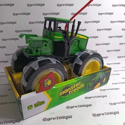 MCE46434BX00 John Deere Monster Gator sötétben világító gumiabroncsokkal