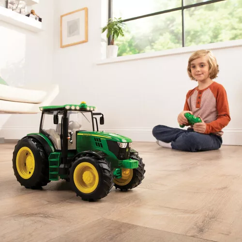 MCE47486X000 John Deere Távirányítós traktor 6210R