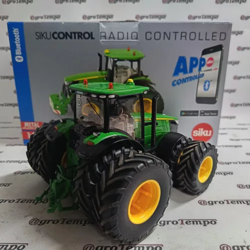 MCU673500000 John Deere 7290R traktor Bluetooth vezérléssel (1:32 méretarány)