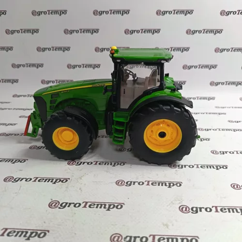 MCU688100000 John Deere 8345R távirányítású traktor (1:32 méretarány)