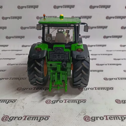 MCU688100000 John Deere 8345R távirányítású traktor (1:32 méretarány)