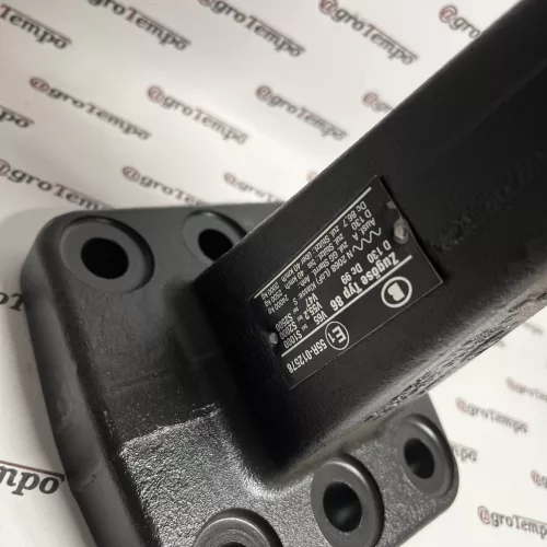 OC40F61-995653 Rühlicke Vonószem vonószem Ø40 mm, 6 furatos, 110×100 mm, 130 kN, E1 55R-012578