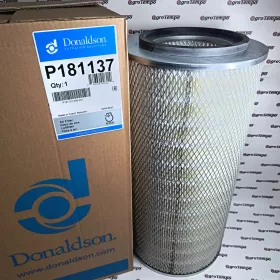 P181137 Donaldson Levegőszűrő külső