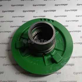 R545118 John Deere Féltárcsa, ventilátorhajtás