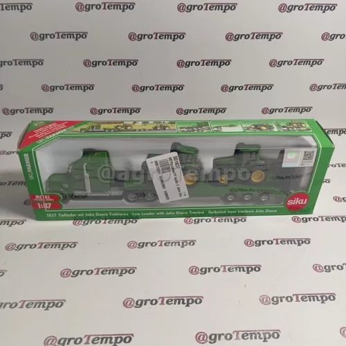 S01837 Mélyrakterű kocsi 2 John Deere traktorral